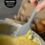 Moritz & Moritz Mini Kuchenform Quadratisch 16 cm Emaille – Kleine Emaille Backform Eckig für Kuchen oder Lasagne – Inkl. Teigschaber, 3 Deko-Schablonen und Rezeptheft - 5